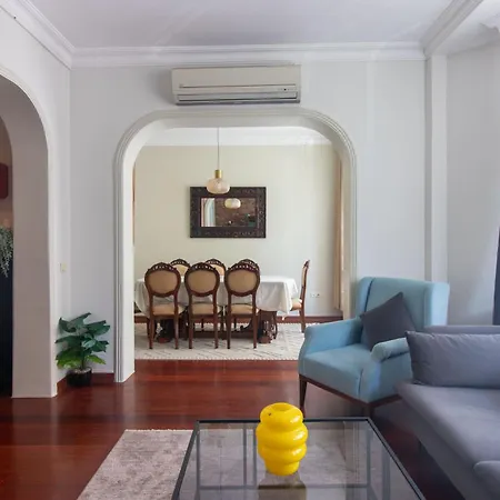 Tasteful & Spacious 3br Haven In Trendy Sisli Estambul