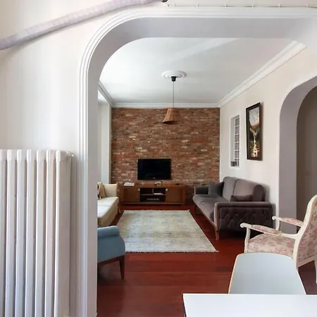 Tasteful & Spacious 3br Haven In Trendy Sisli * Стамбул