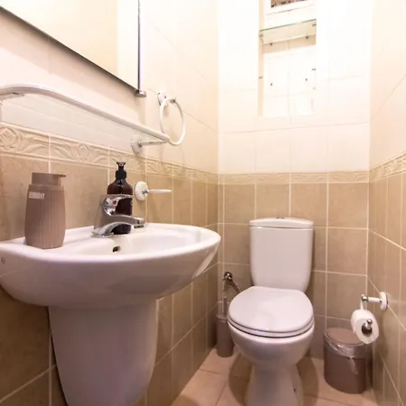 Tasteful & Spacious 3br Haven In Trendy Sisli Appartement Istambul