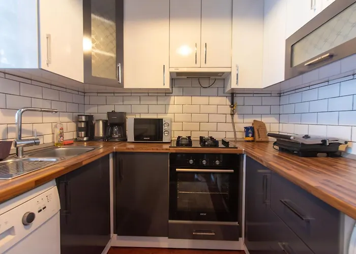 Tasteful & Spacious 3br Haven In Trendy Sisli Appartement Istambul